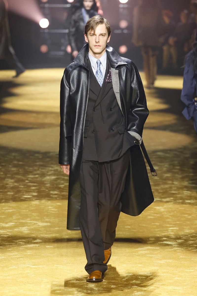 Look 31