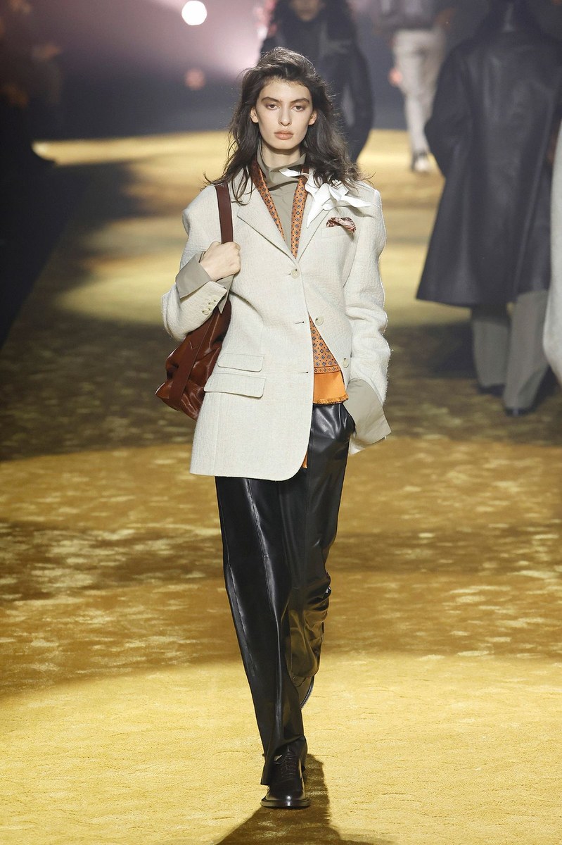 Look 39