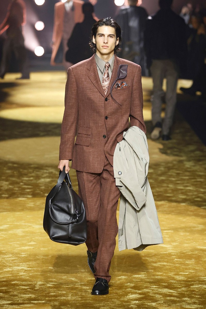 Look 47