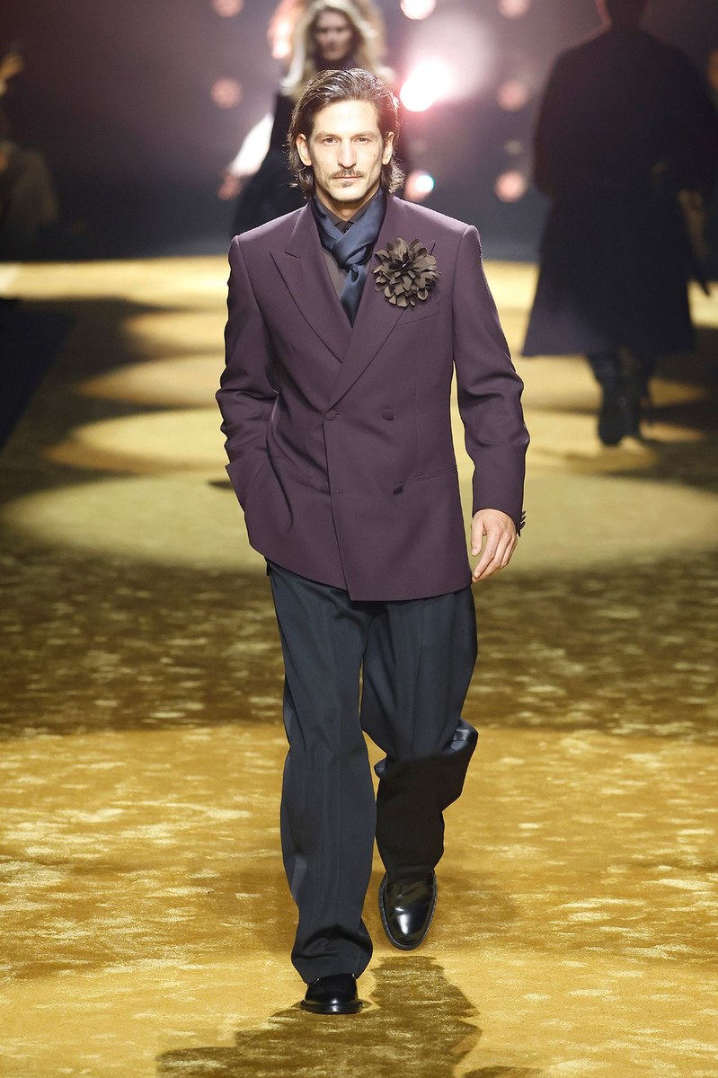 Look 64