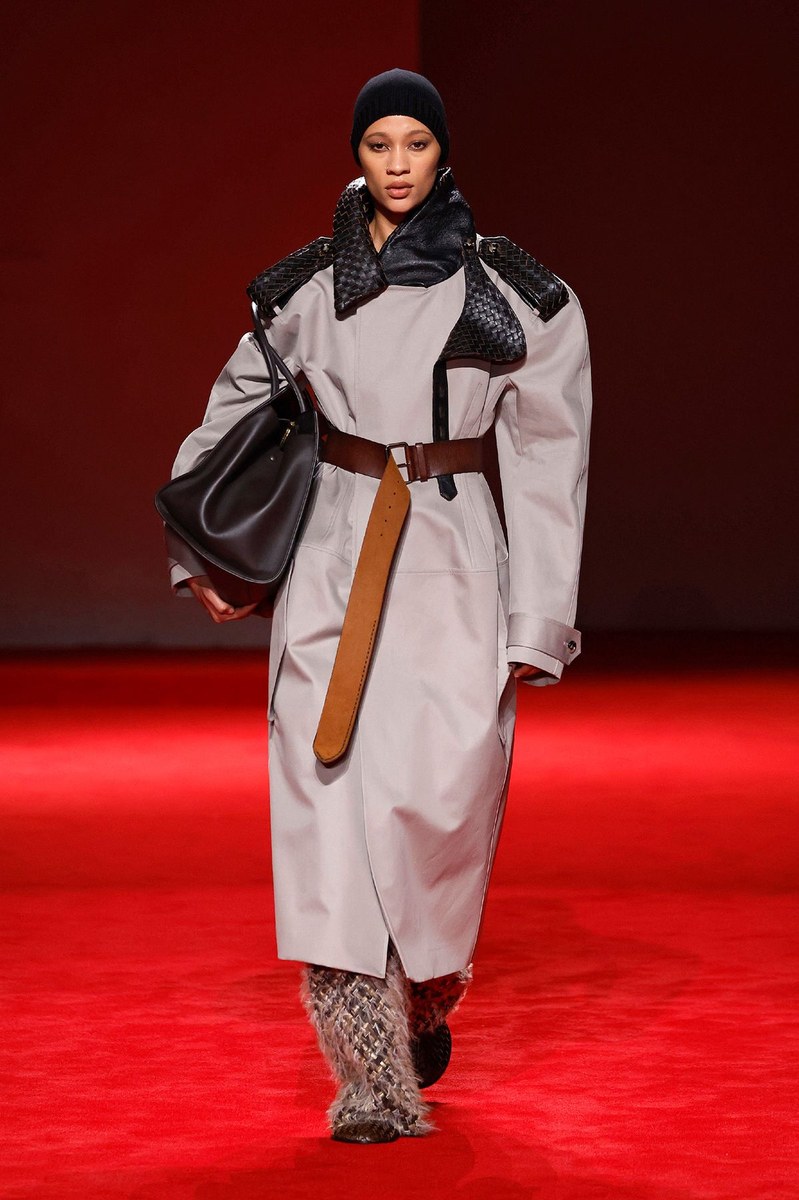 Look 12