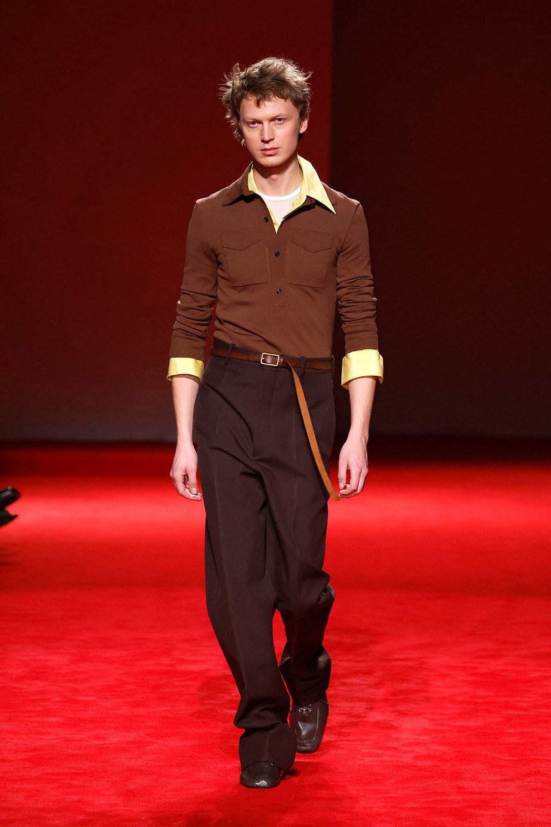 Look 17