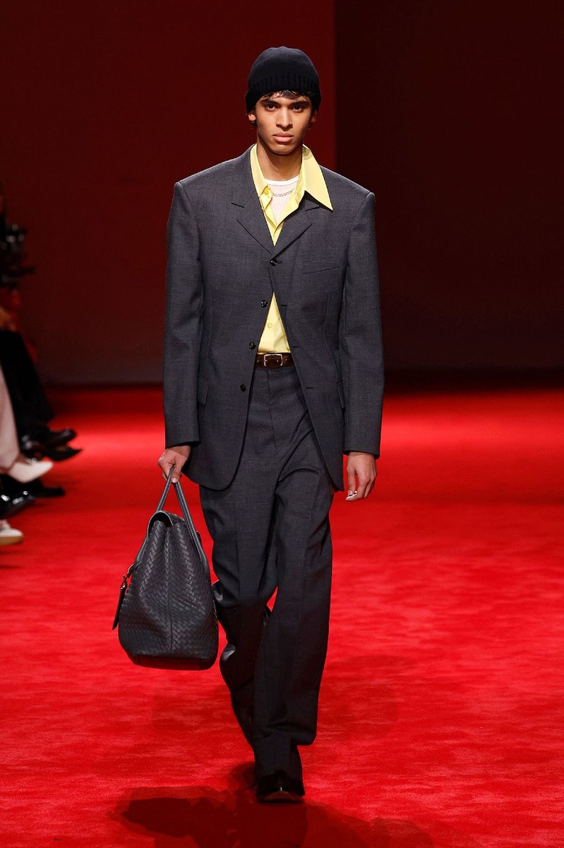 Look 24