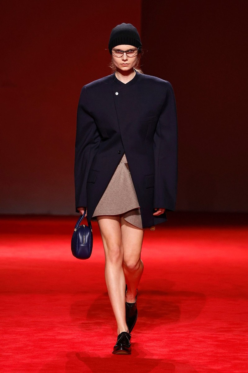Look 27