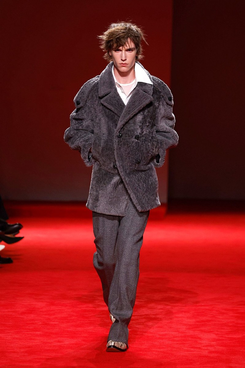 Look 32