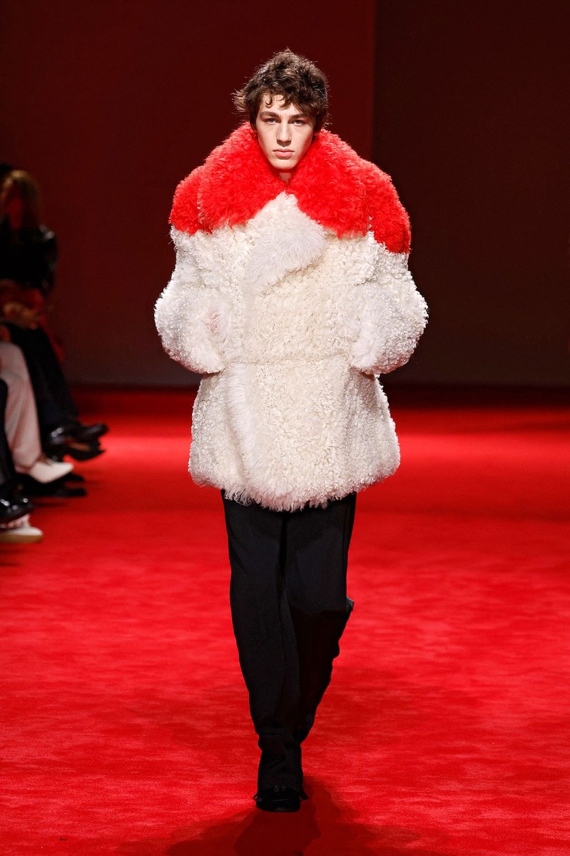 Look 43