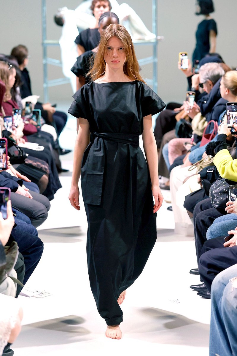 Look 3