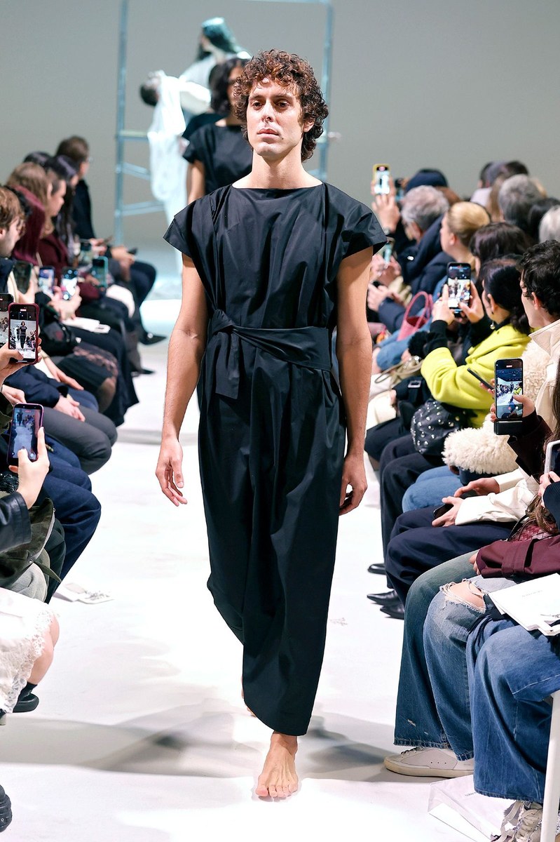 Look 5