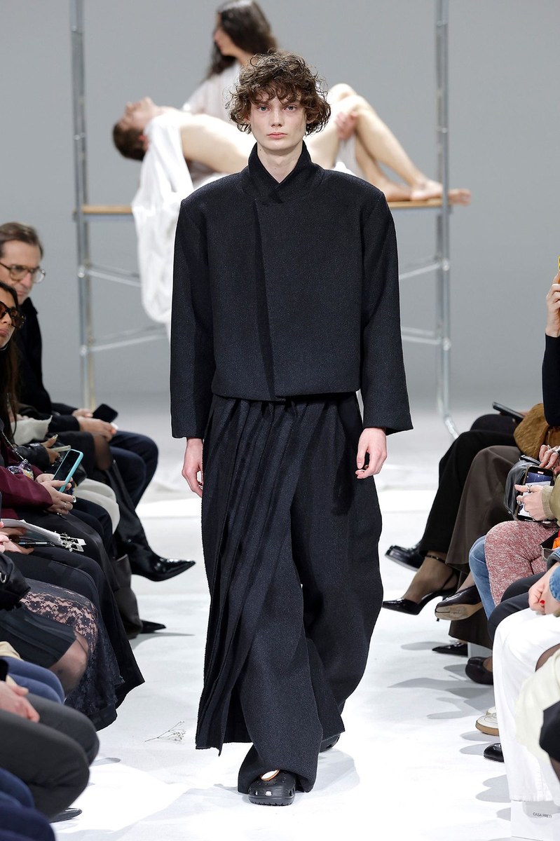 Look 8