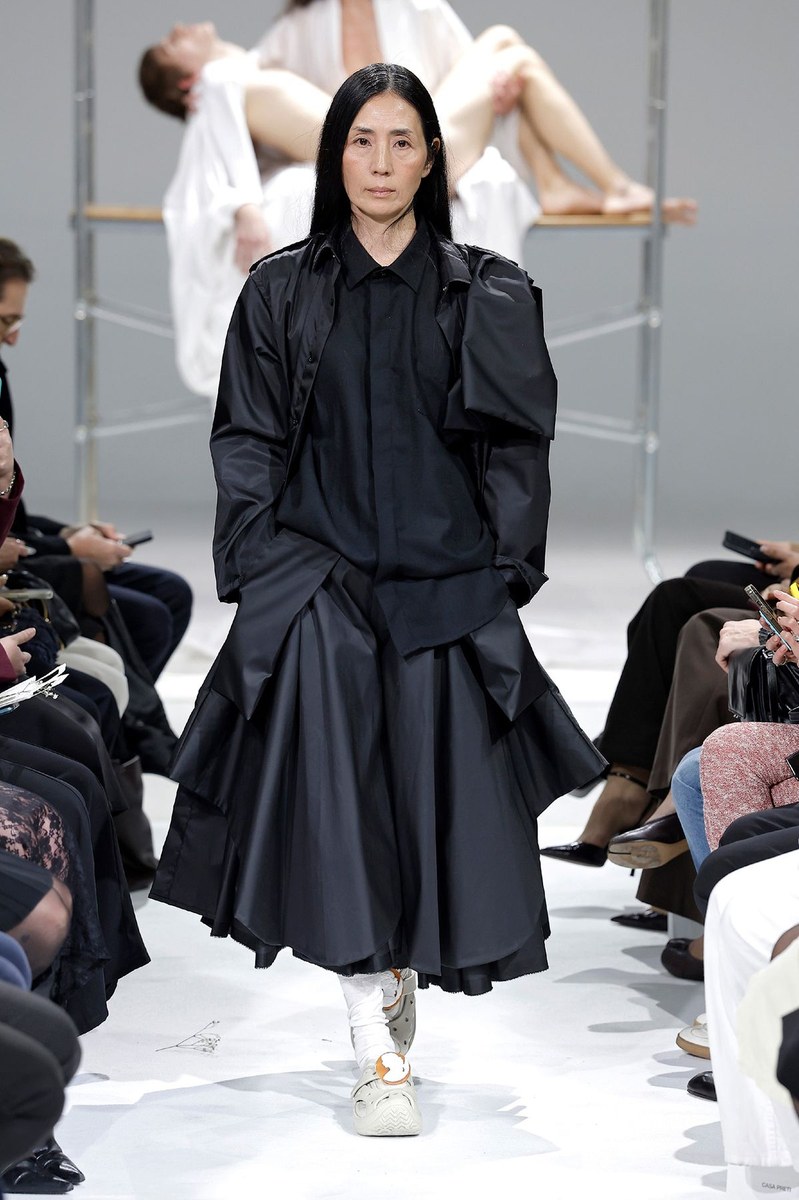 Look 11
