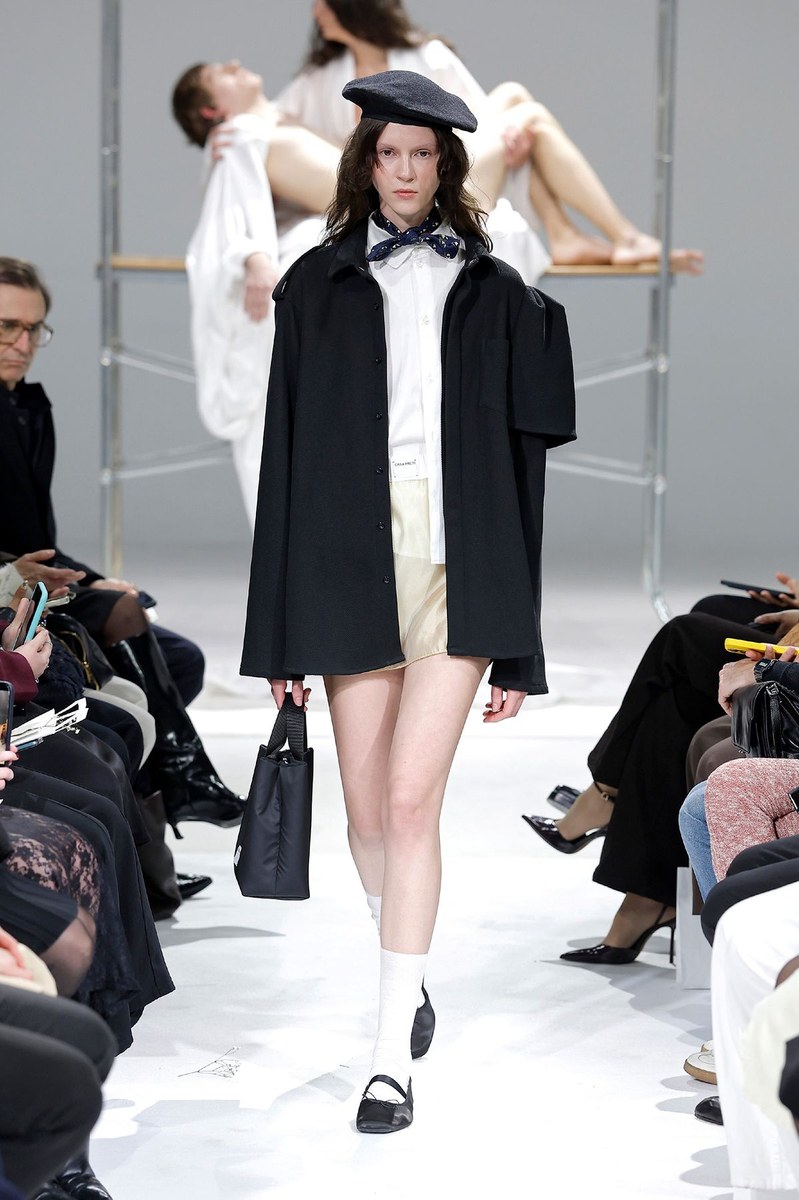 Look 13