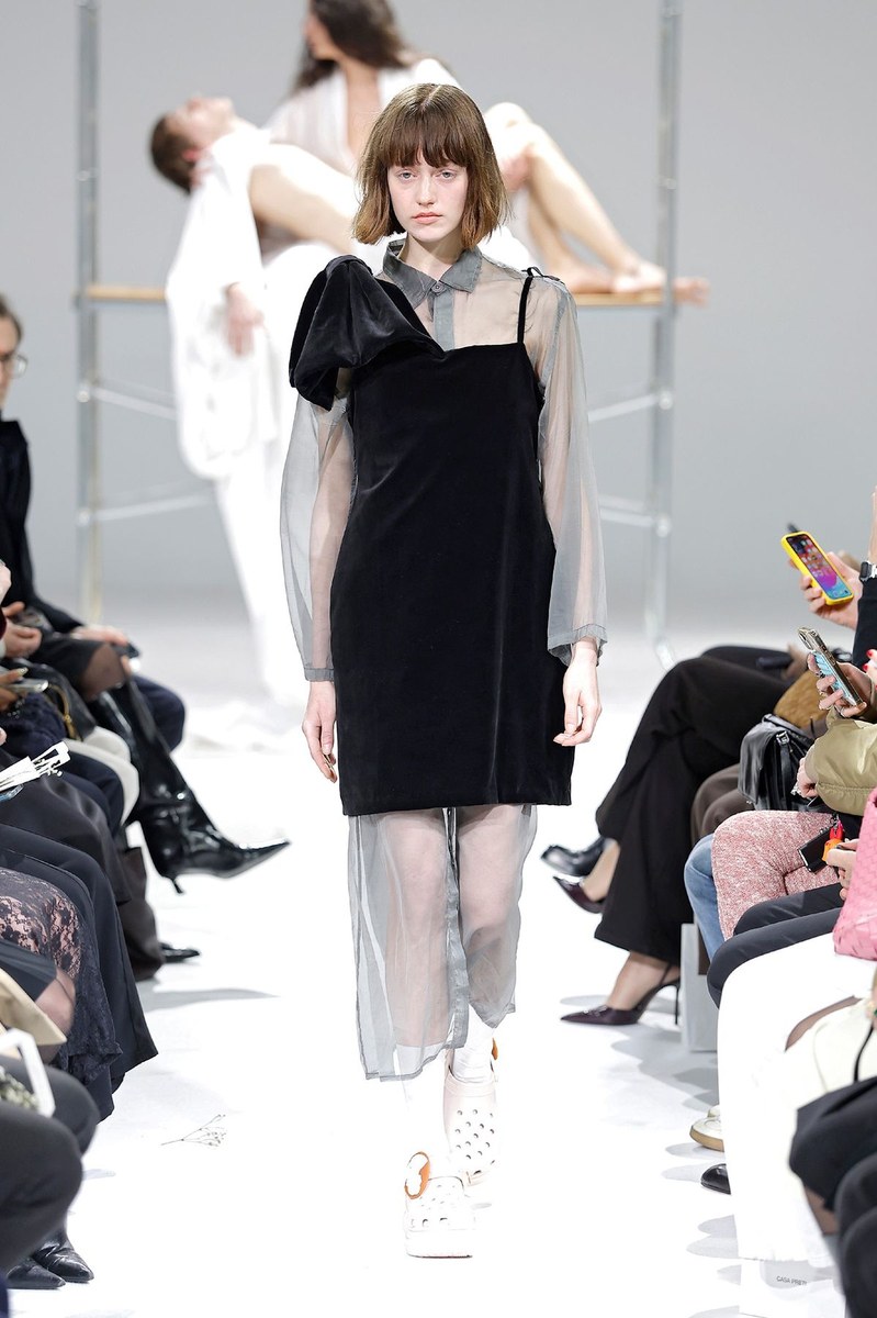Look 14