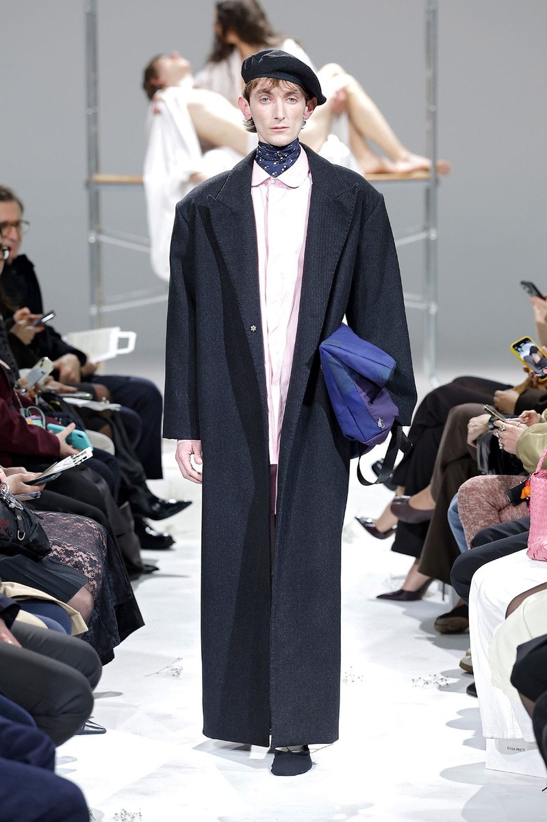 Look 30