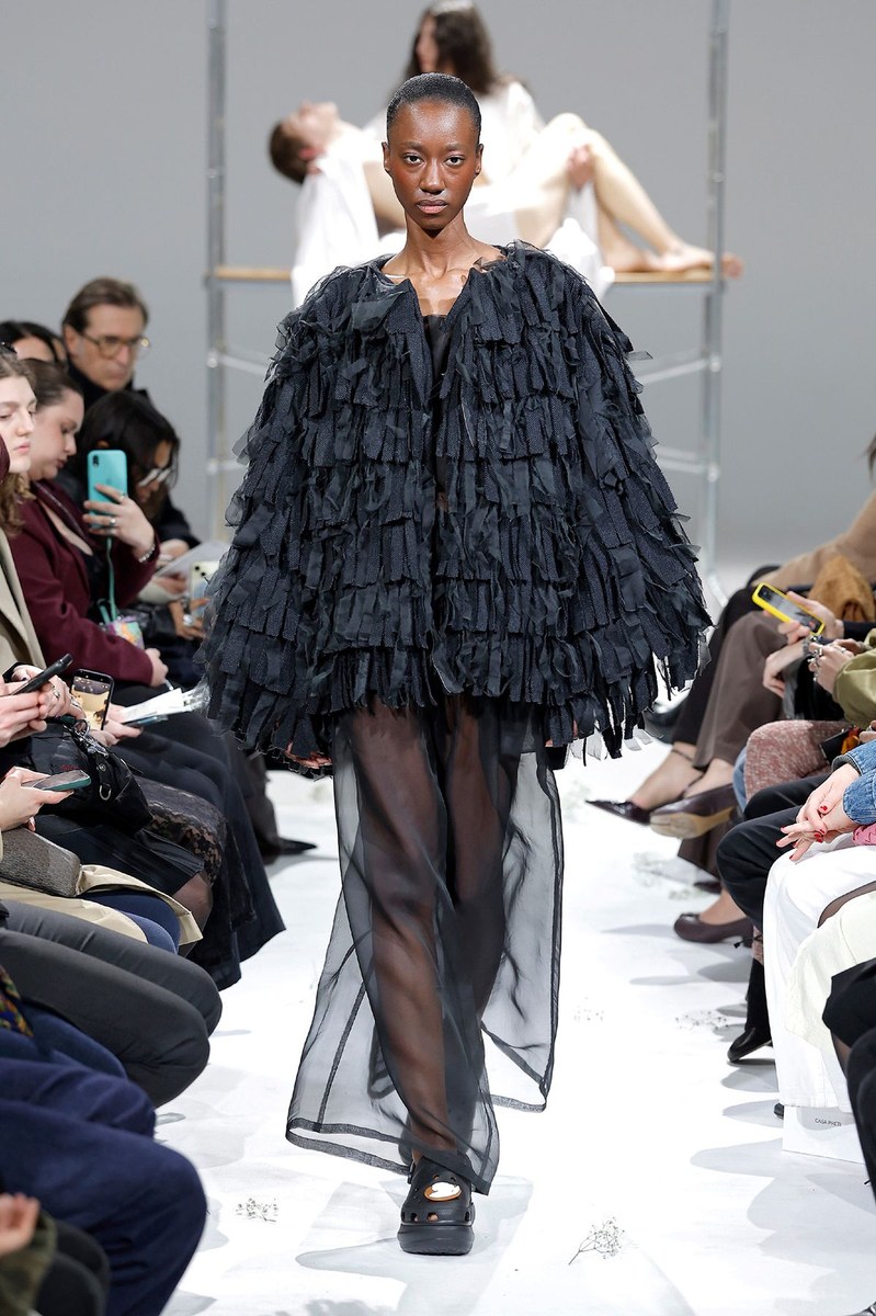 Look 37