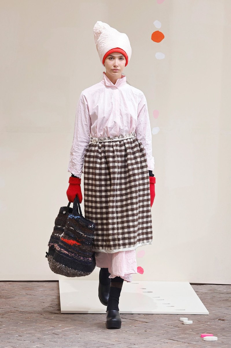 Look 4