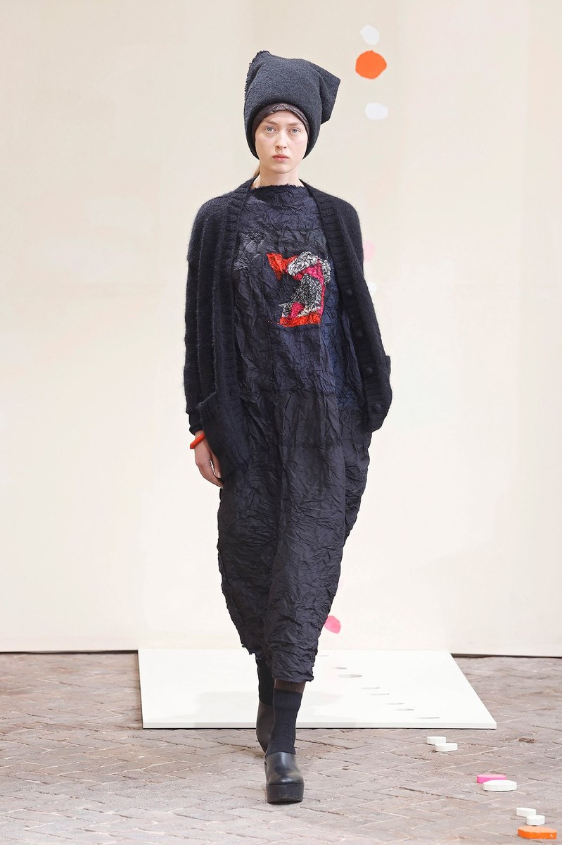 Look 14