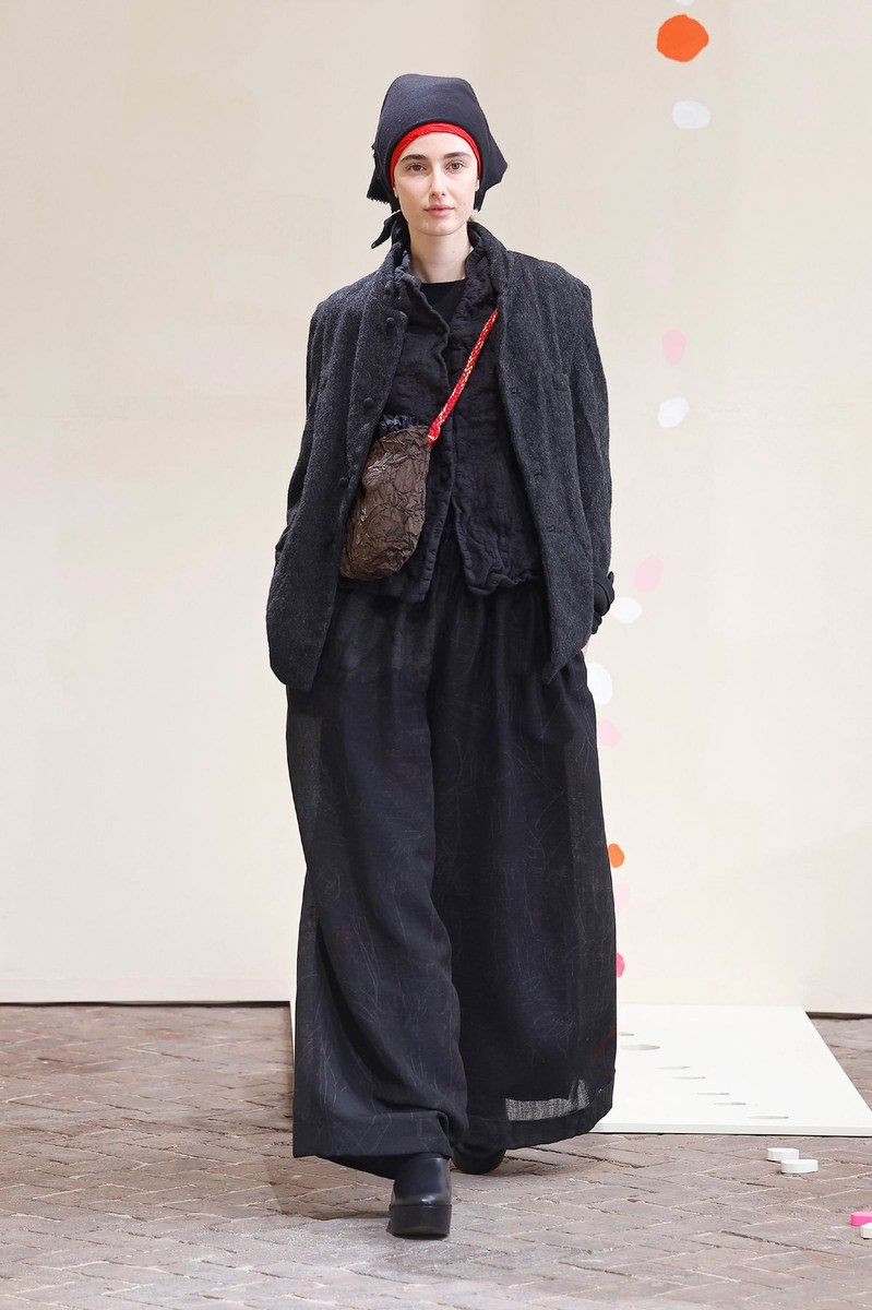 Look 19