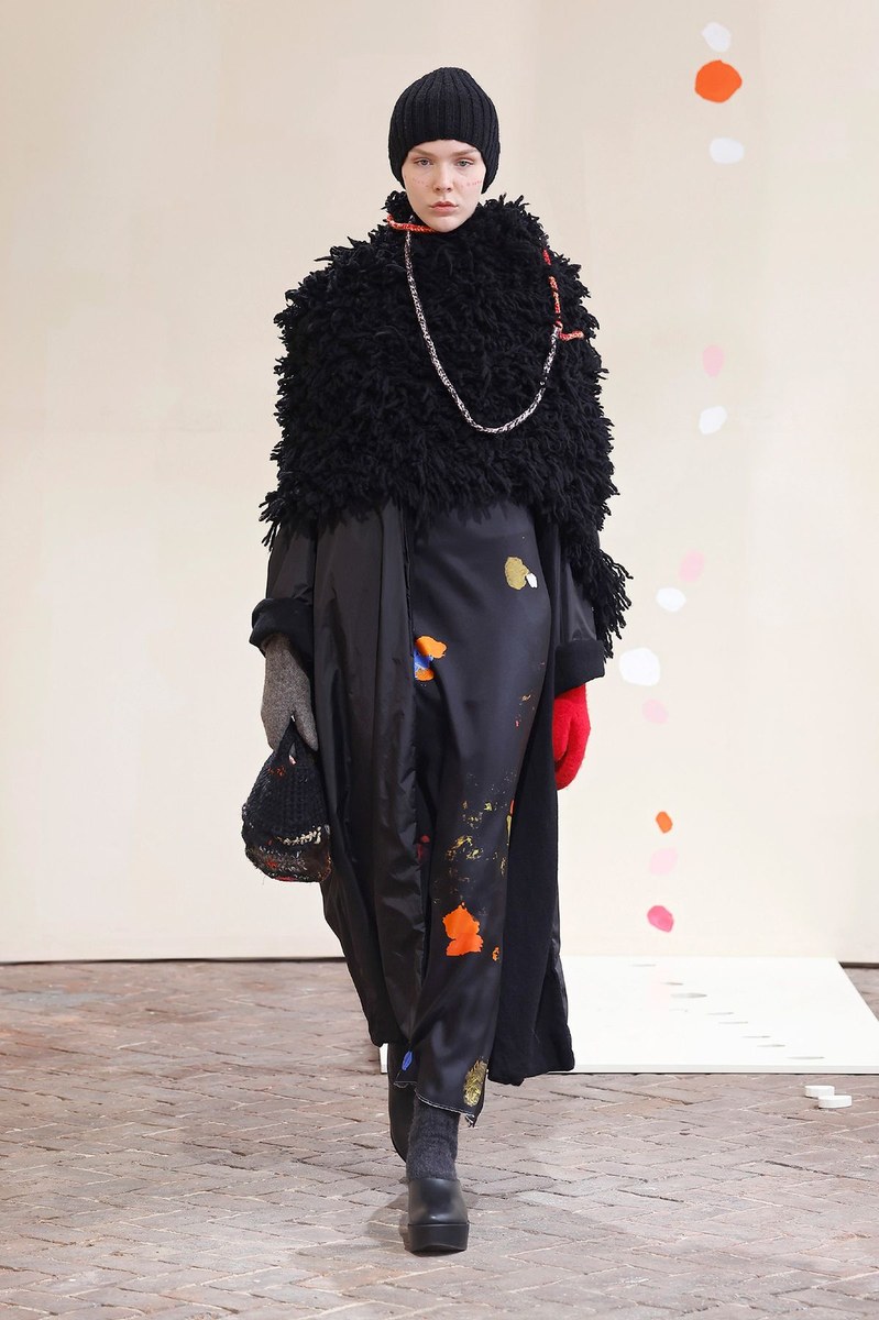 Look 29