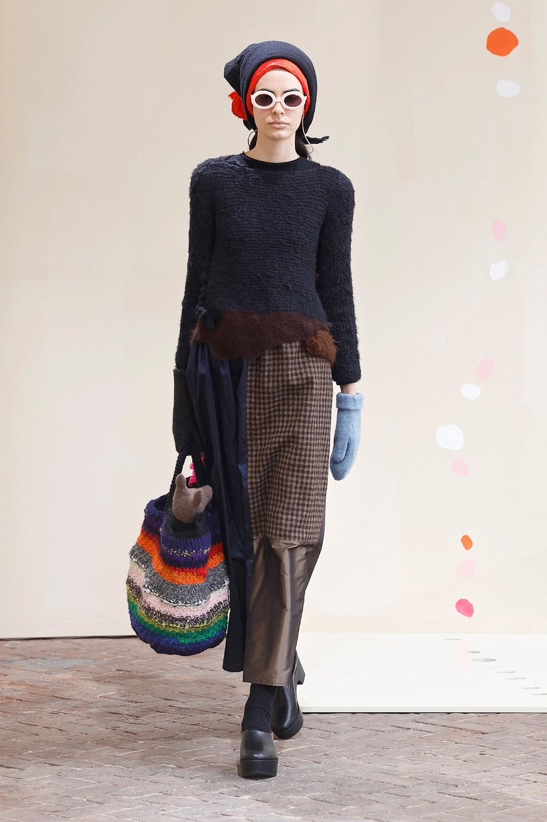 Look 32