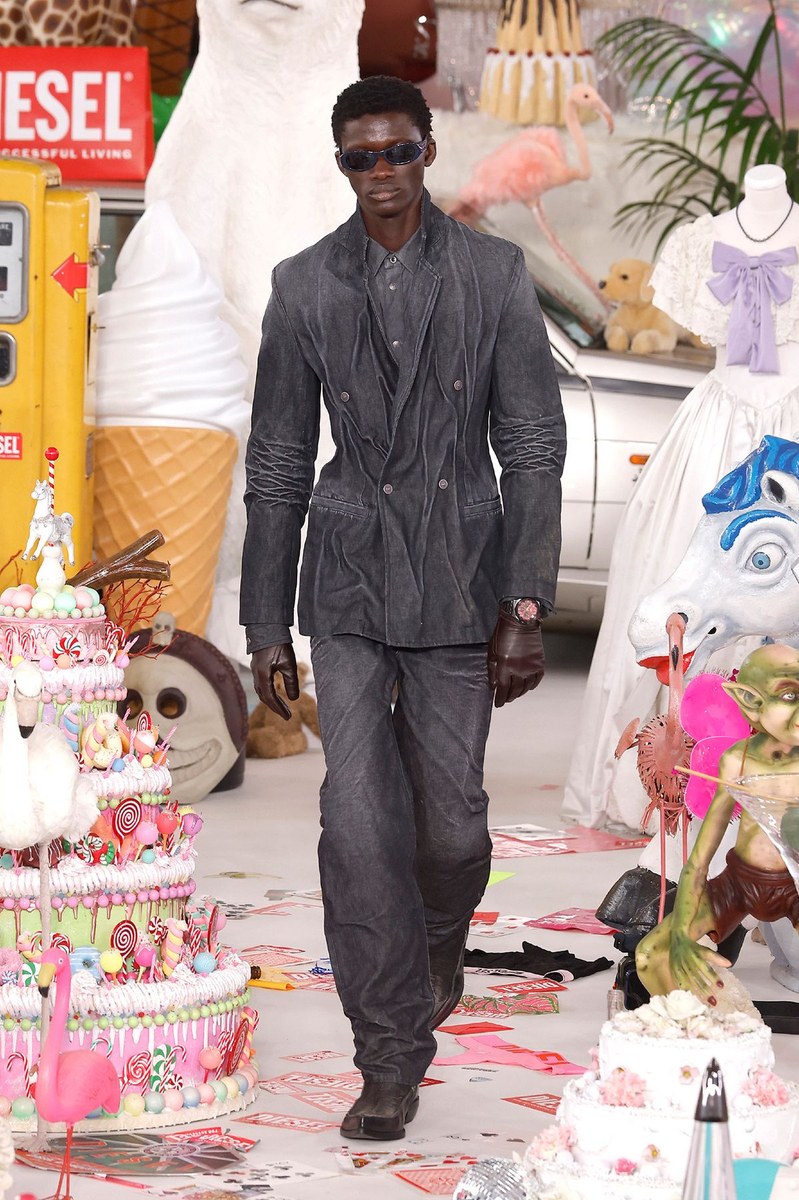 Look 4