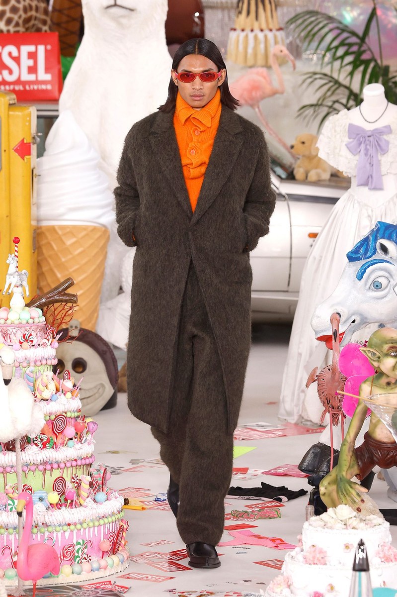 Look 9