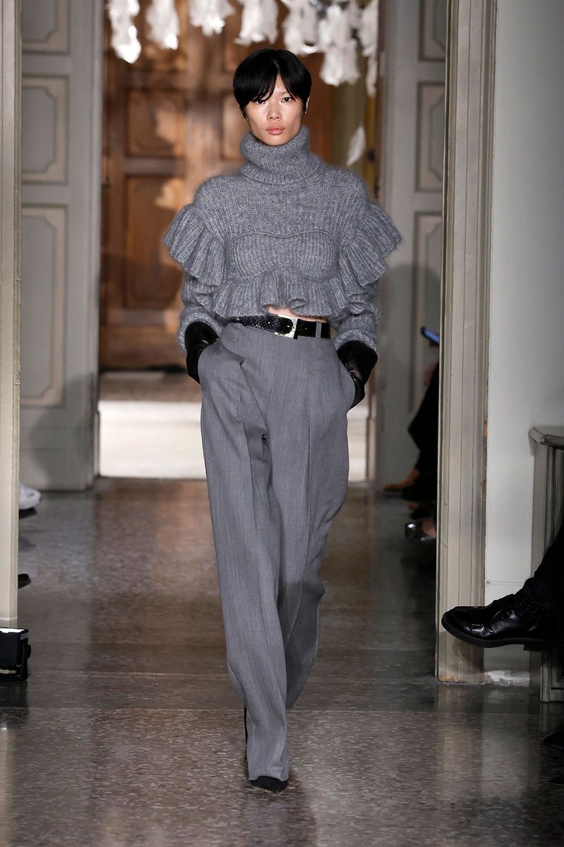 Look 4