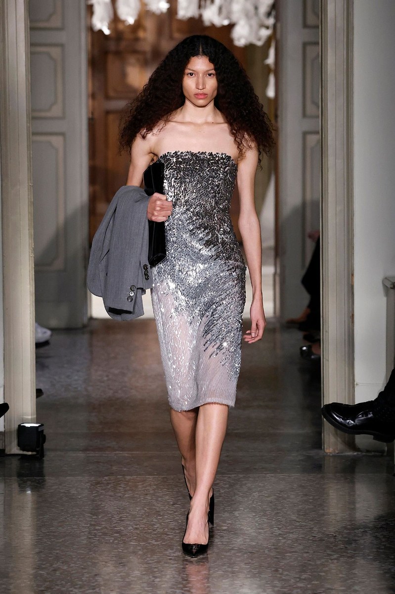 Look 5