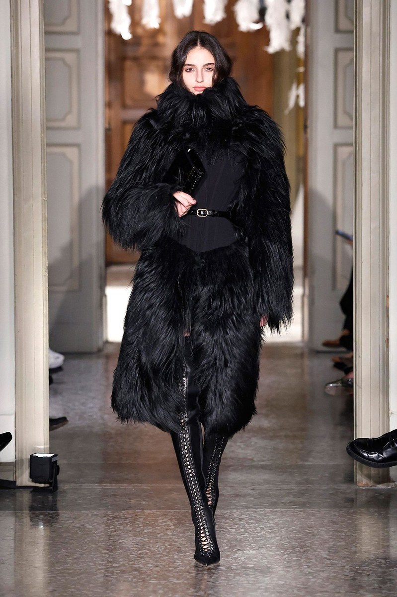 Look 34