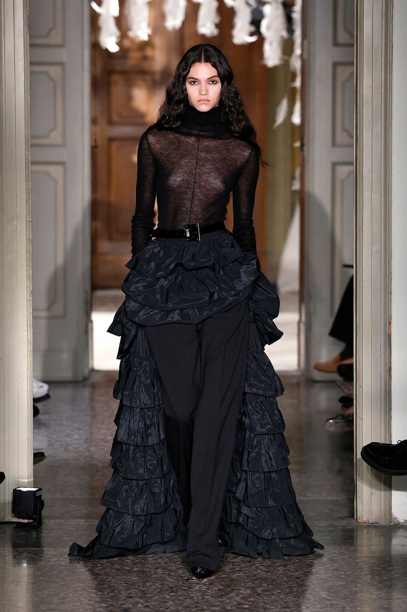 Look 49
