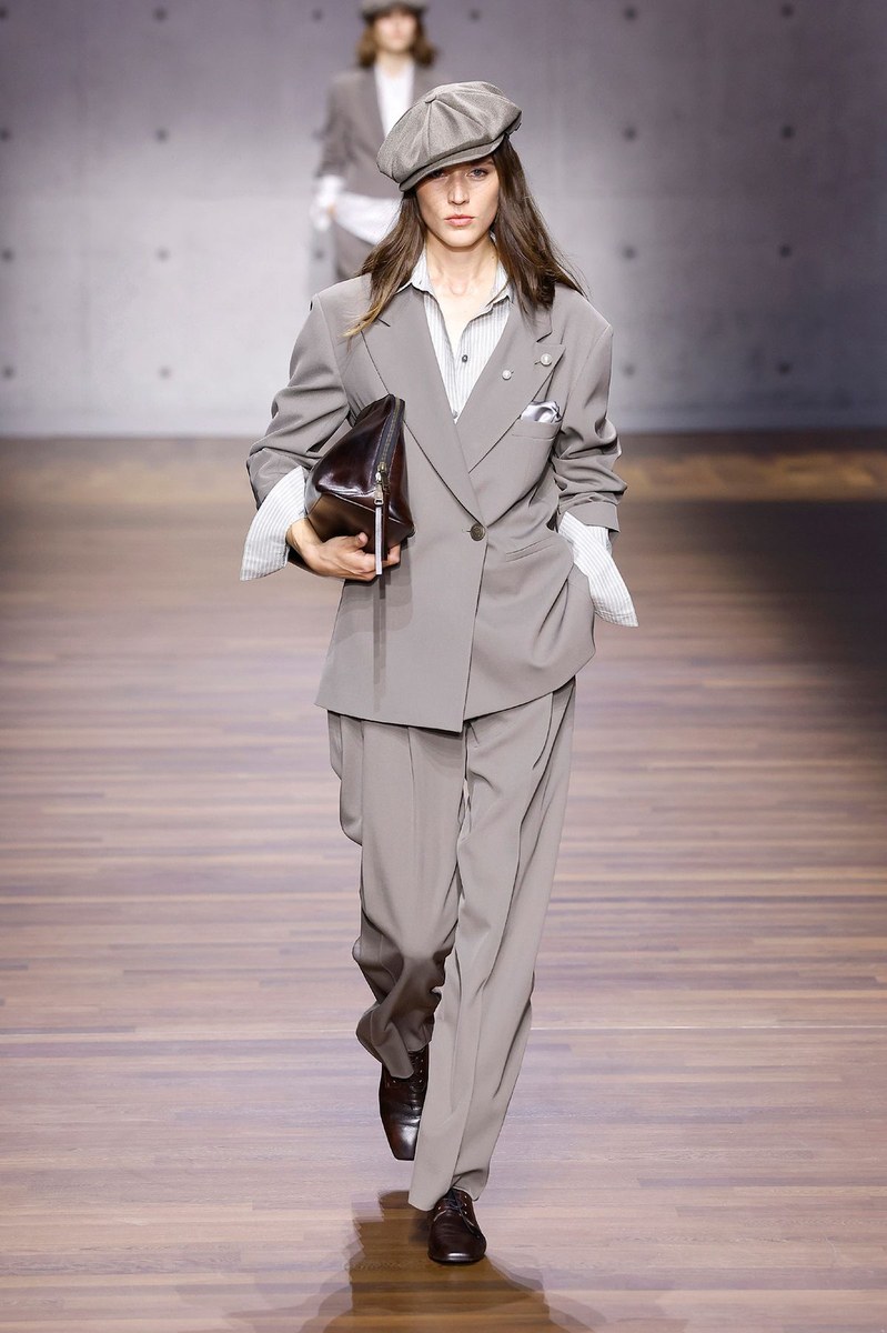 Emporio Armani FW26 Women Looks Report