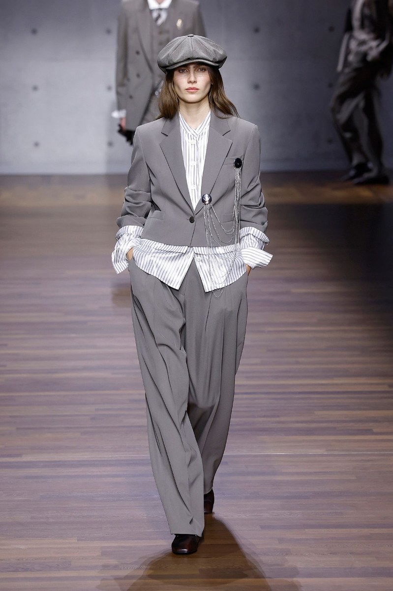 Look 2