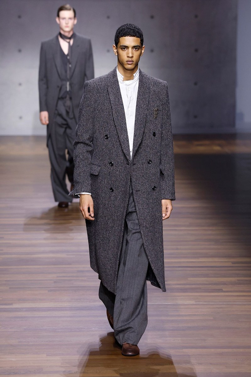 Look 9
