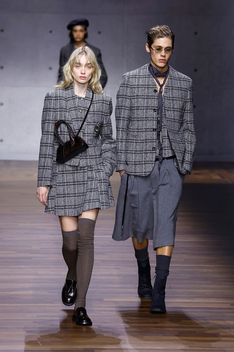 Look 13
