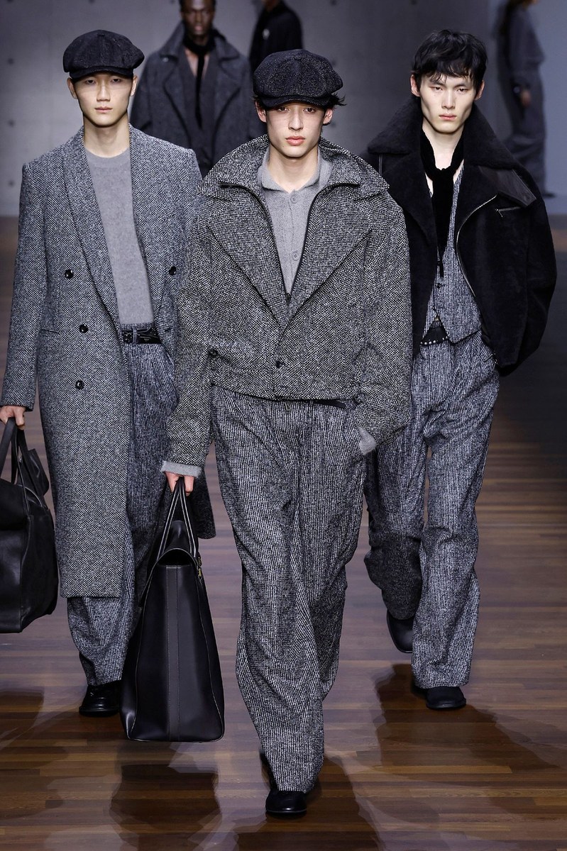 Look 30