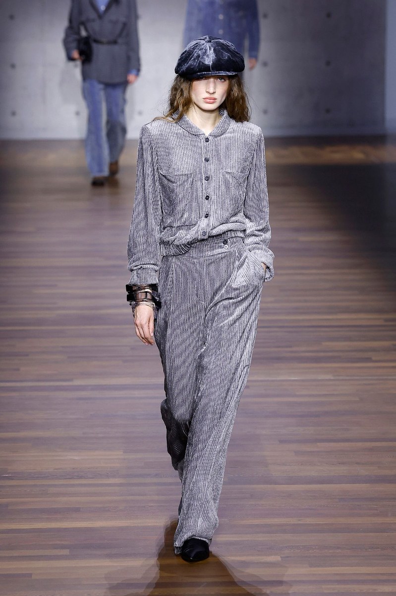 Look 34