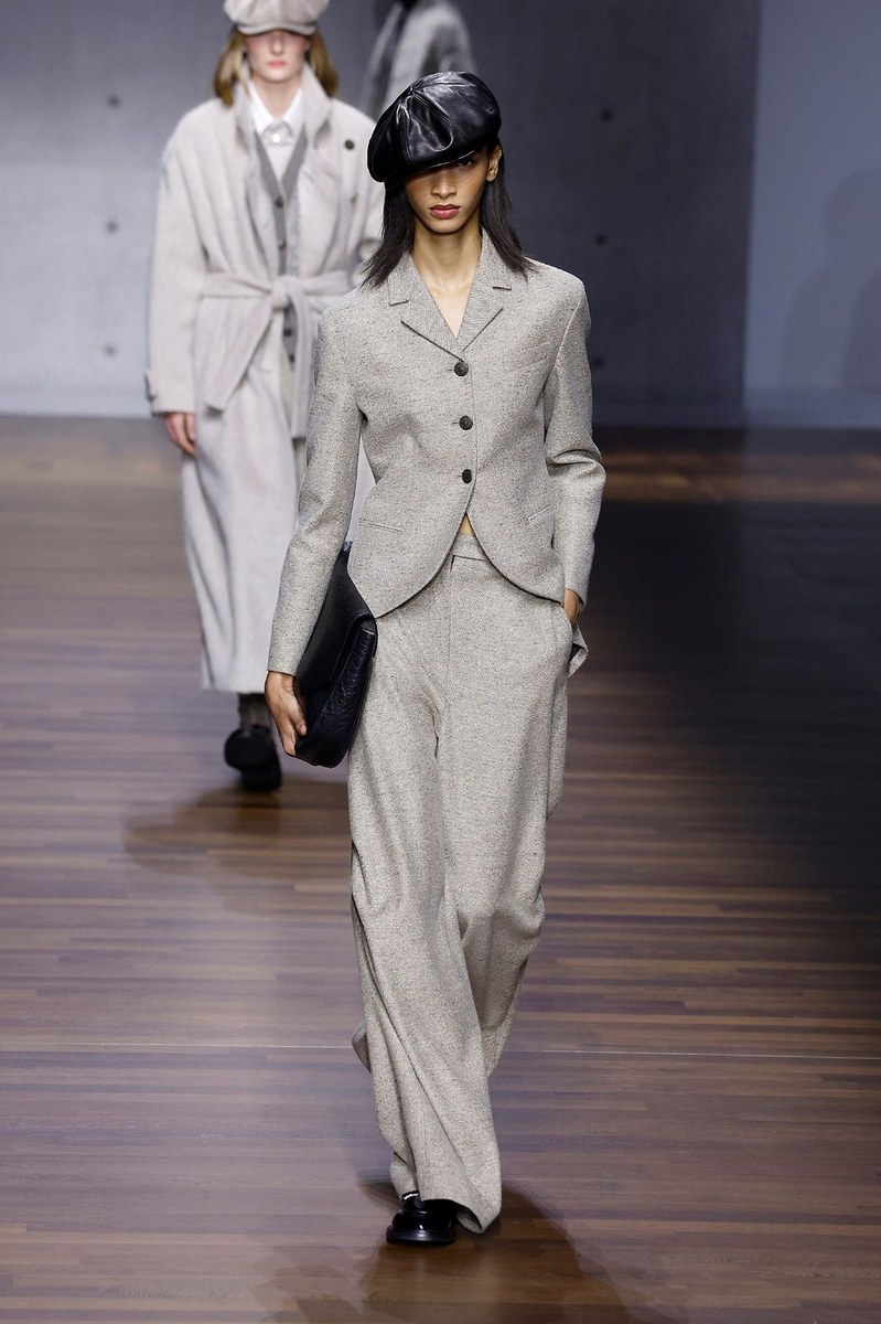 Look 43