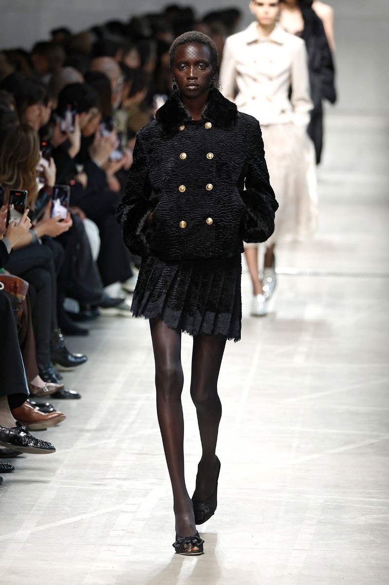 Look 2