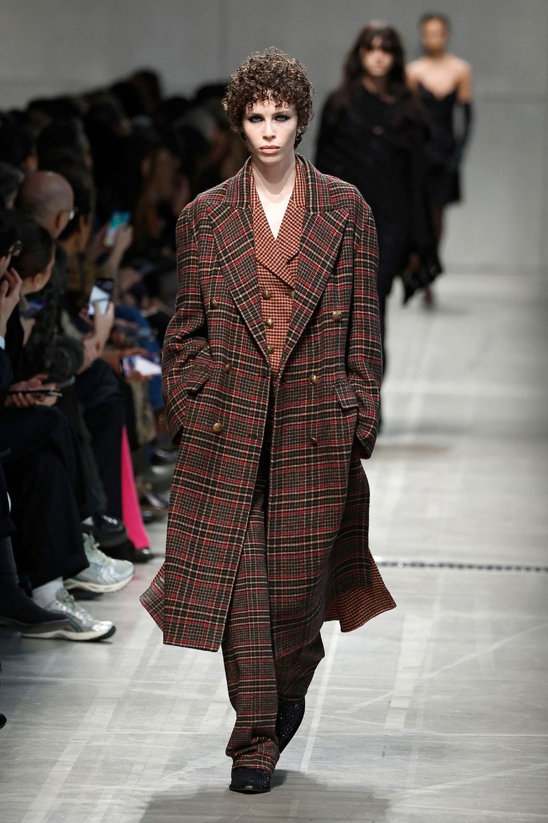 Look 34