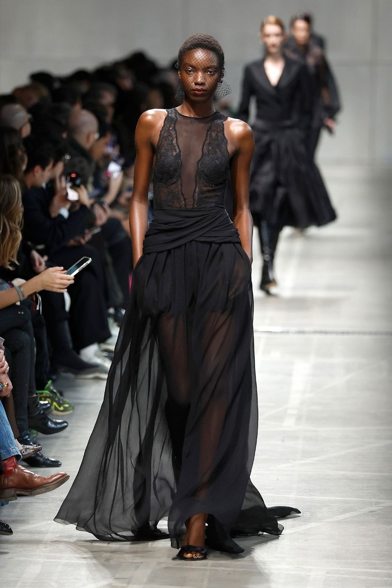 Look 37