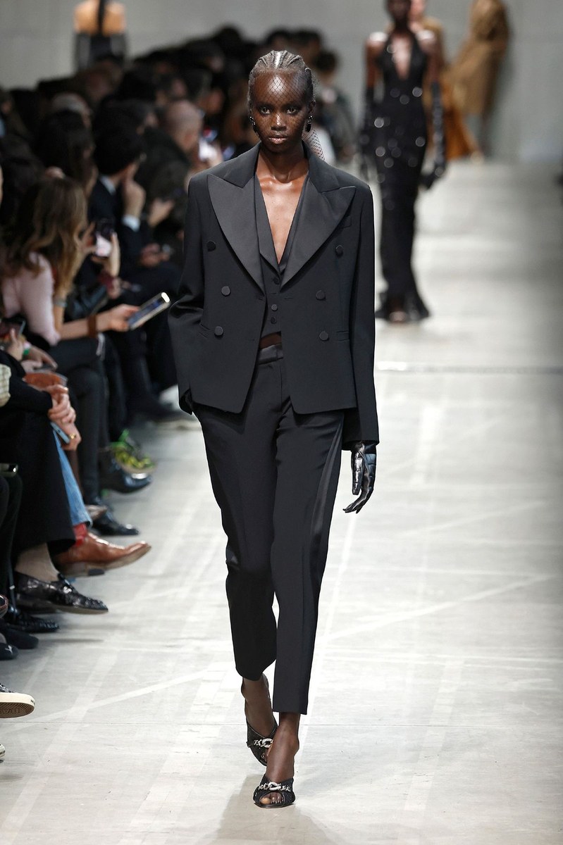 Look 40