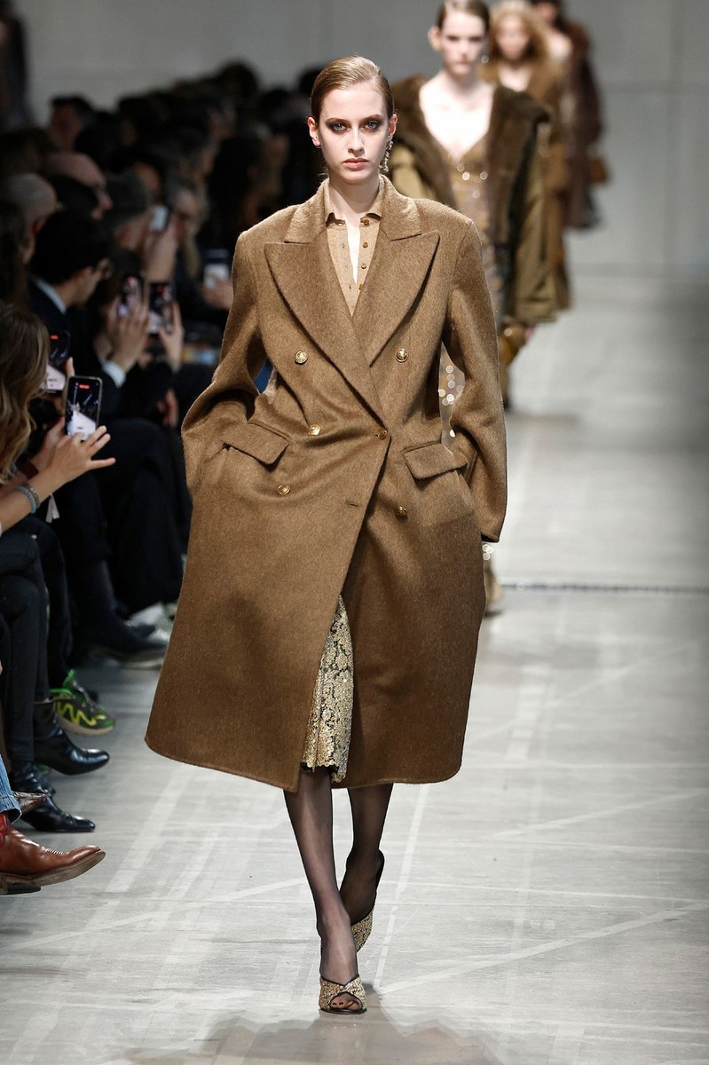 Look 43