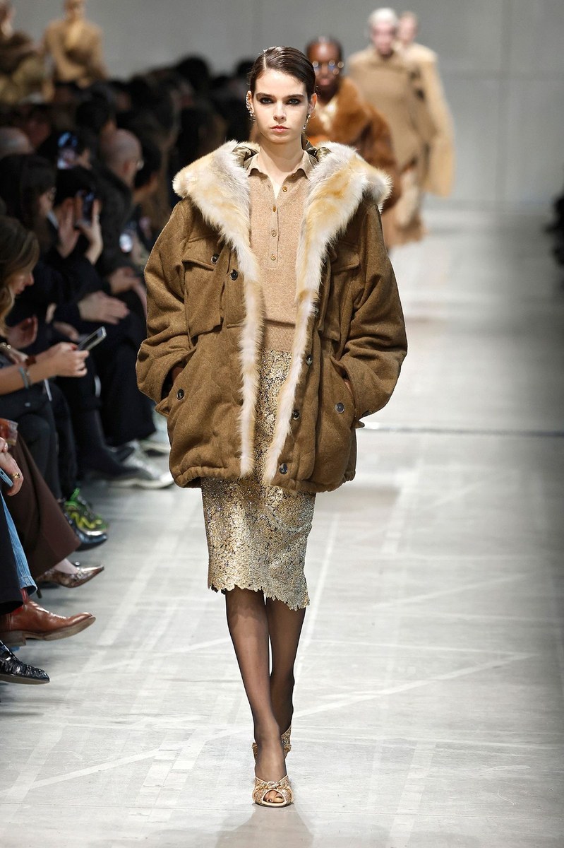 Look 48