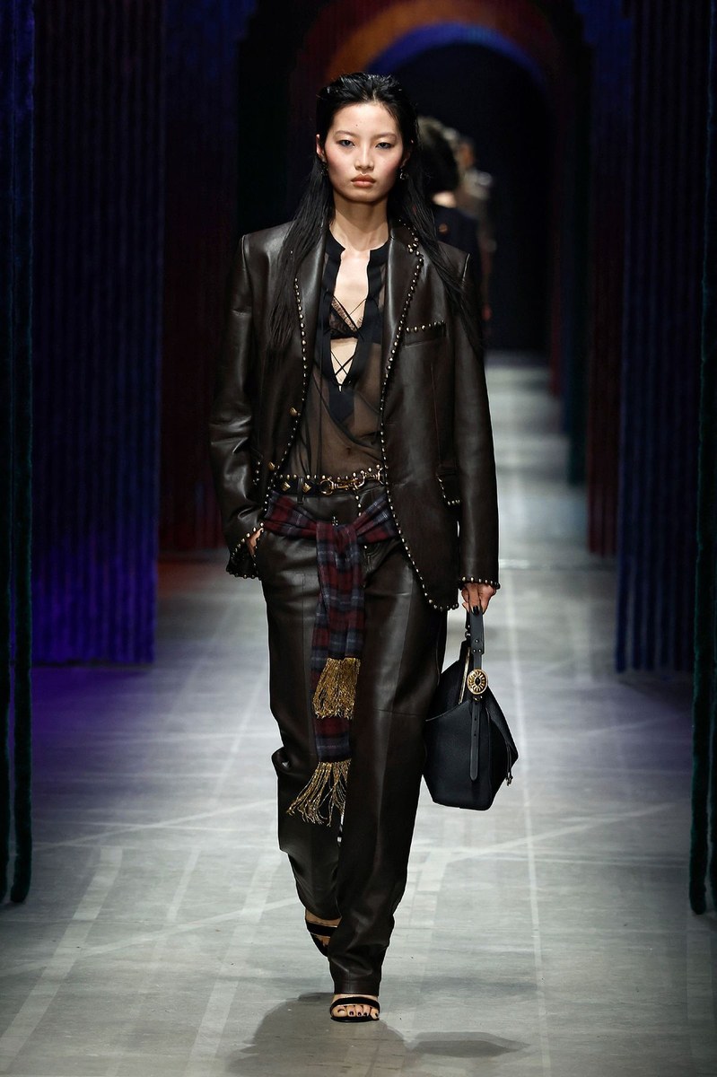 Look 2