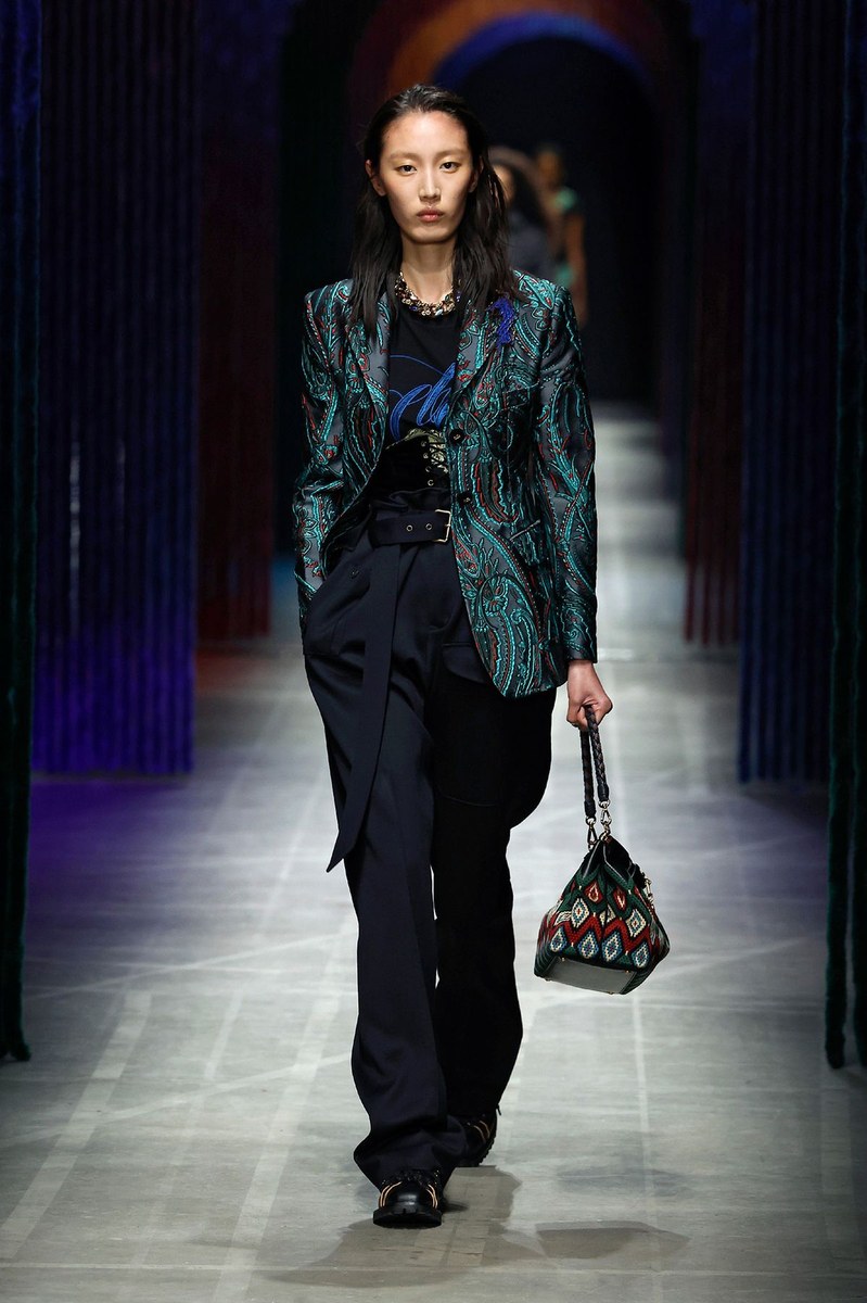 Look 20