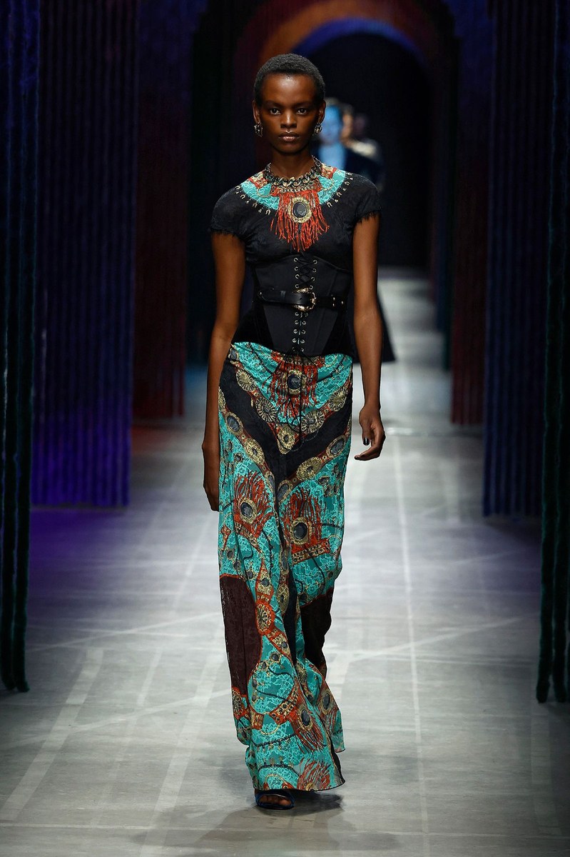 Look 22