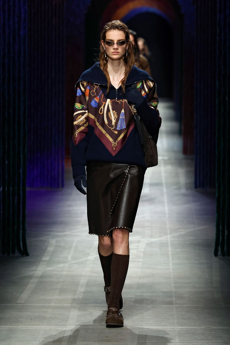 Look 26