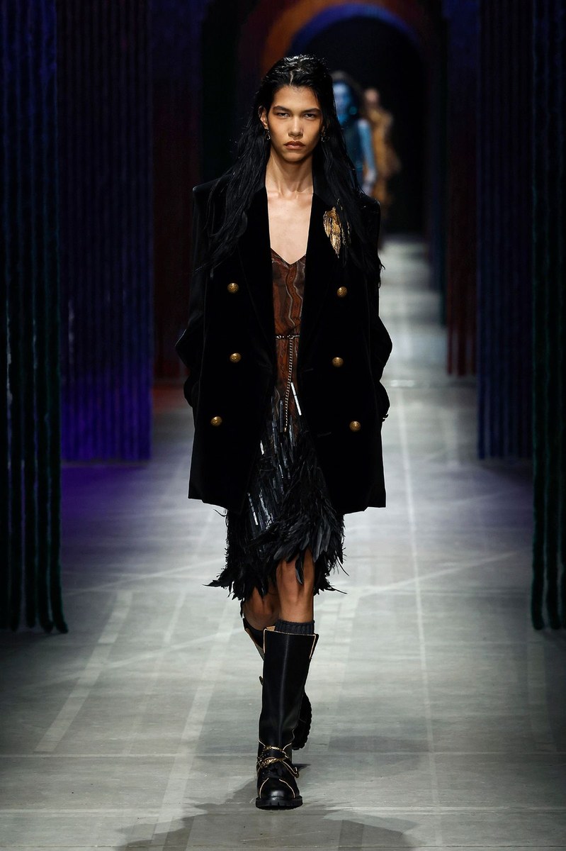 Look 33