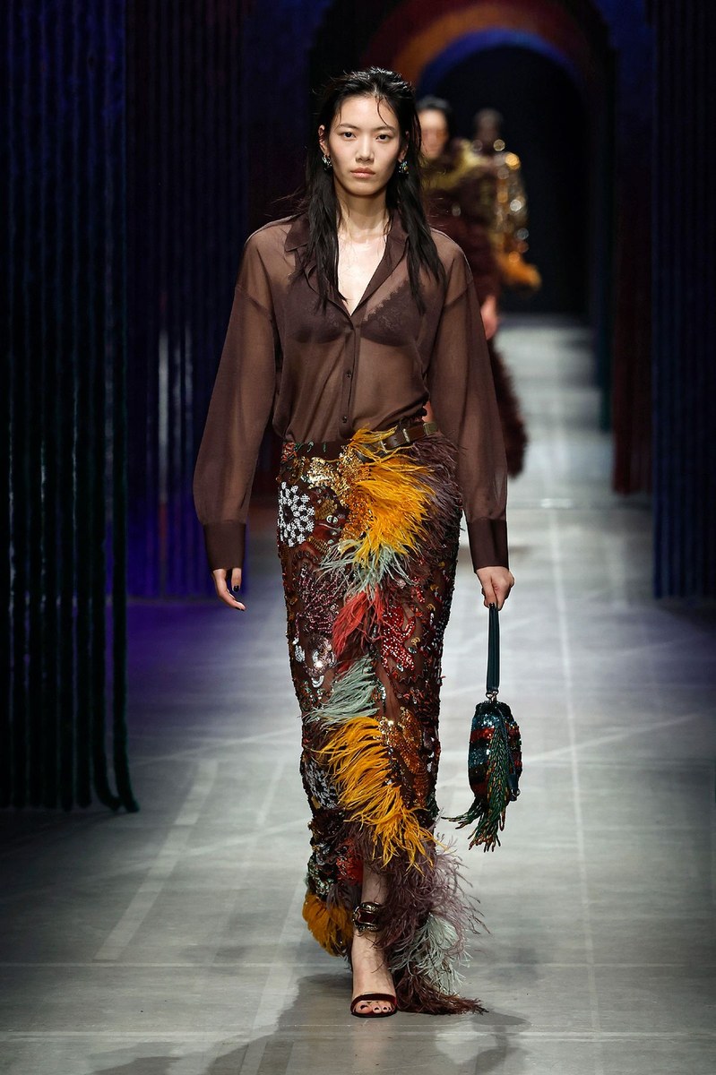 Look 43
