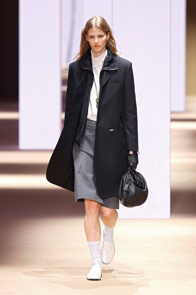 Look 4