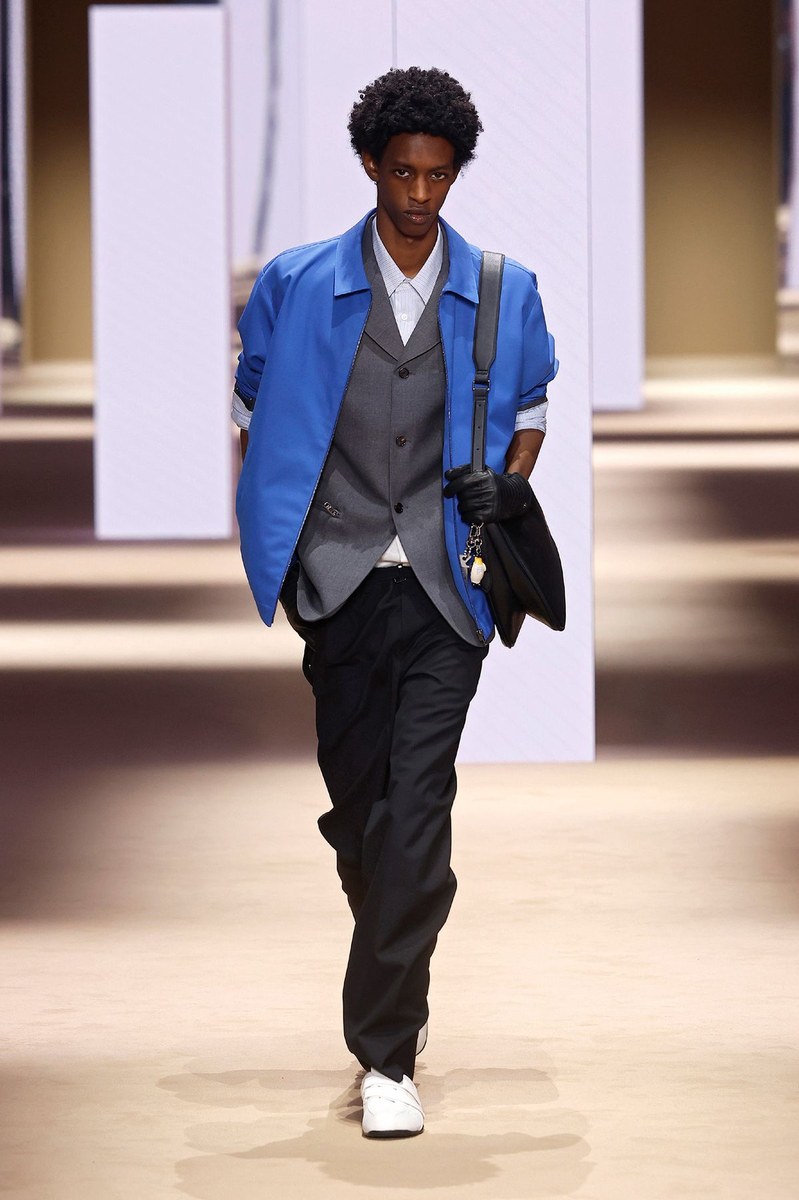 Look 23